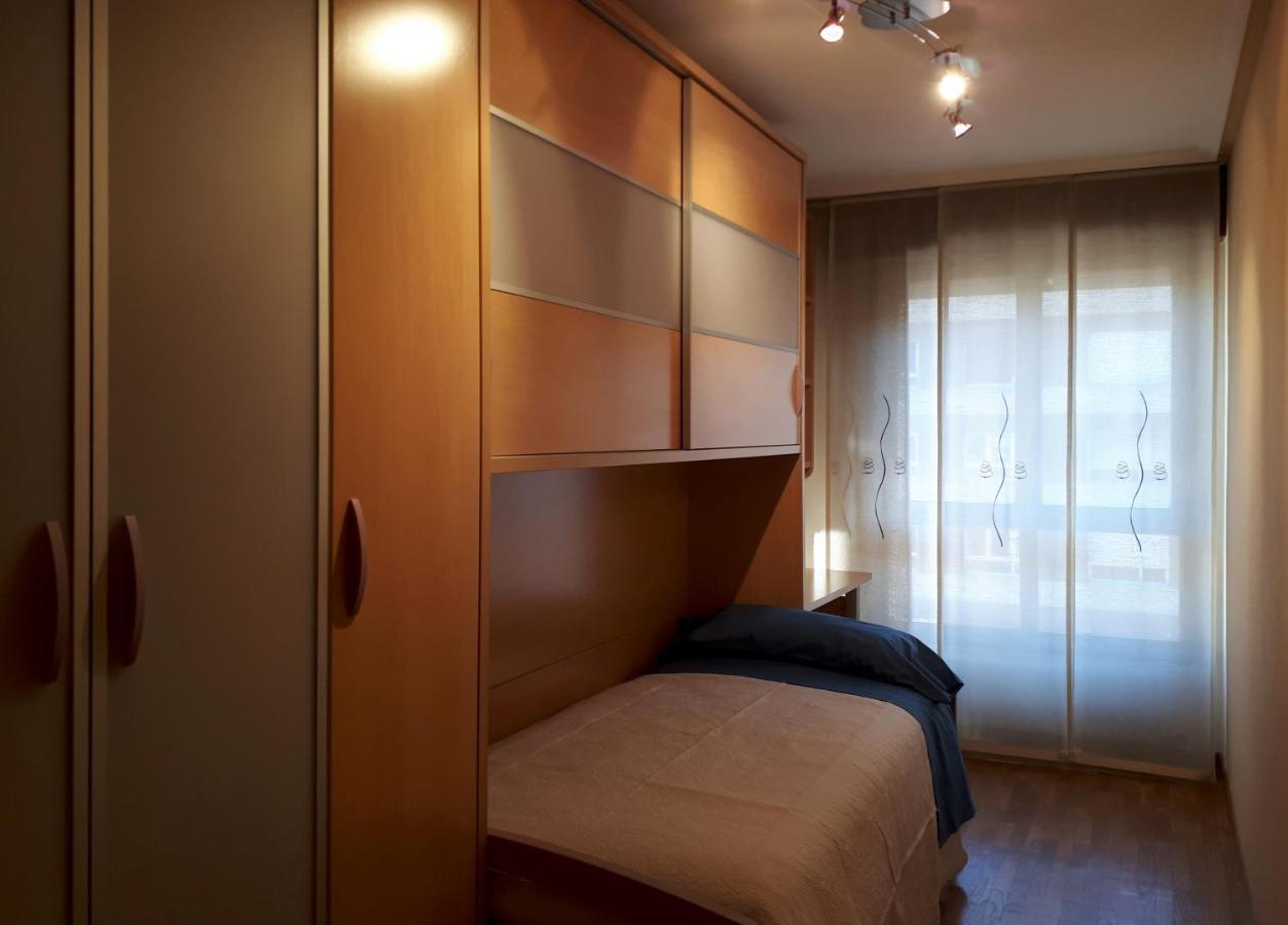 Castelao Apartment Oviedo Exterior photo